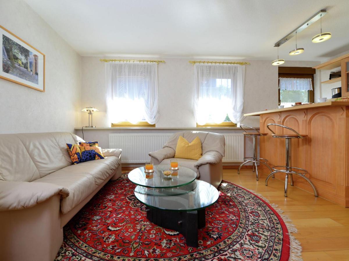 Apartment With Garden In Eimelrod Willingen  Exteriör bild