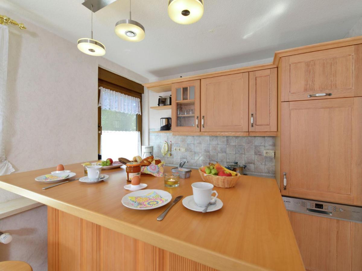 Apartment With Garden In Eimelrod Willingen  Exteriör bild