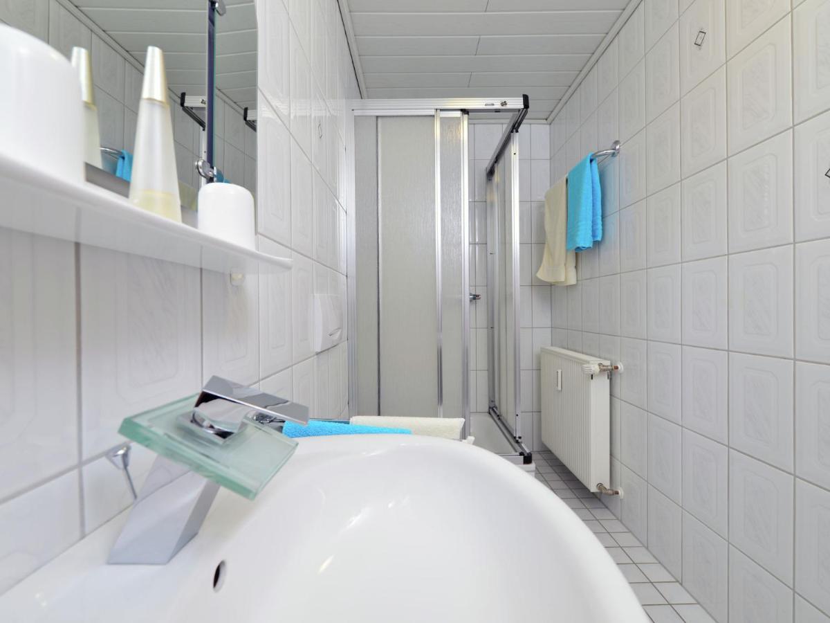Apartment With Garden In Eimelrod Willingen  Exteriör bild